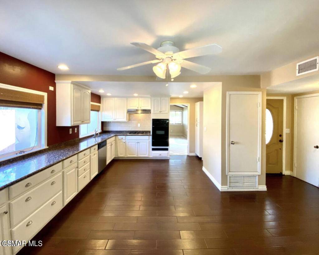 Simi Valley, CA 93065,1687 Kane AVE