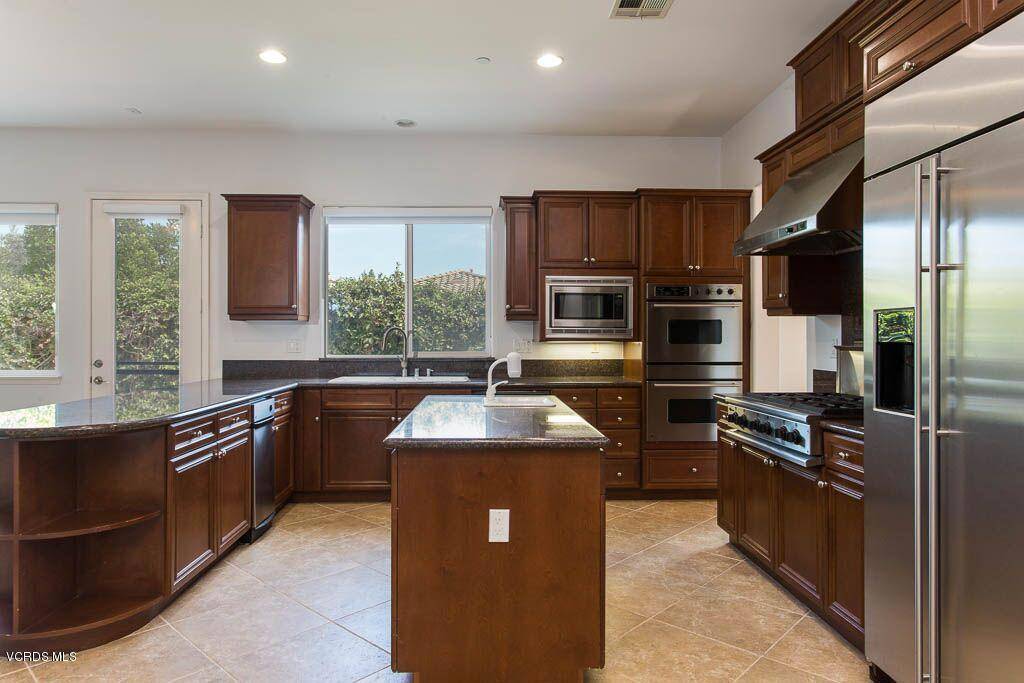 Agoura Hills, CA 91301,30447 Caspian CT