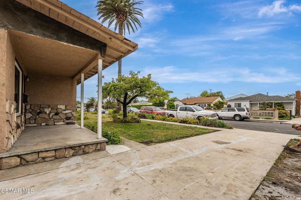 Los Angeles, CA 90066,12856 Rubens AVE