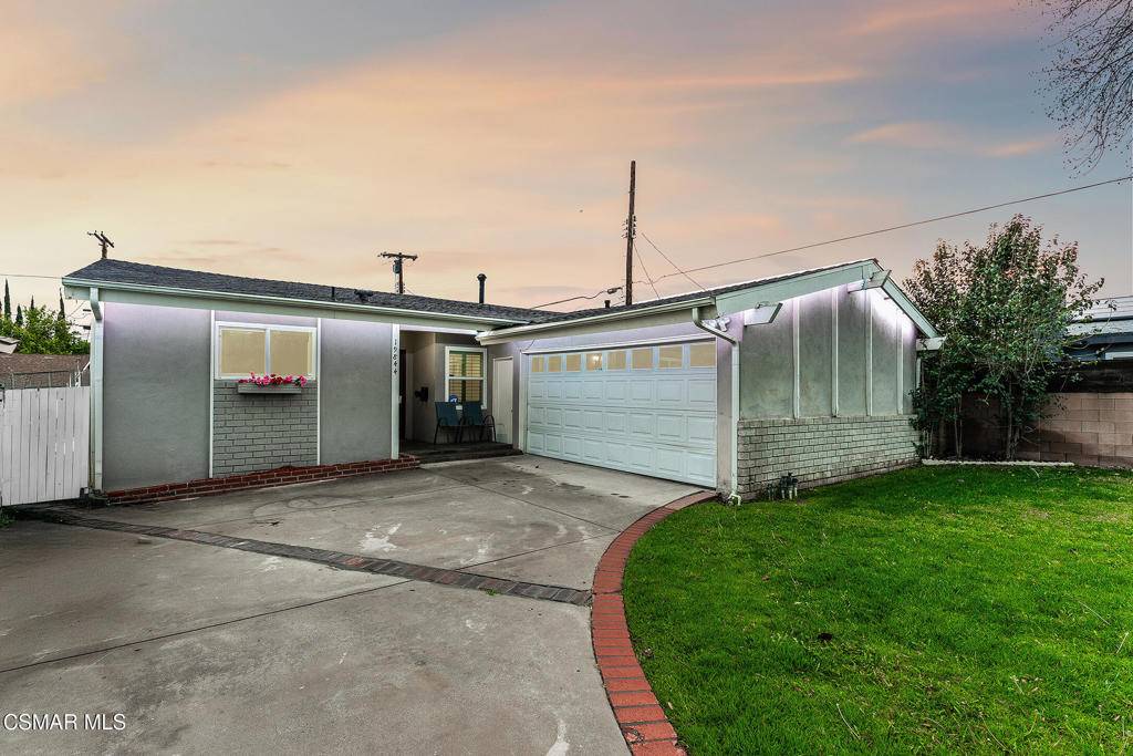 Winnetka, CA 91306,19844 Hemmingway ST