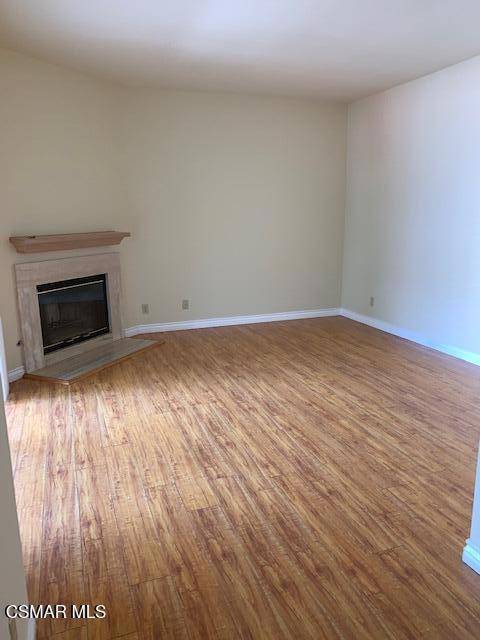 Oak Park, CA 91377,684 Sutton Crest TRL #Tl102