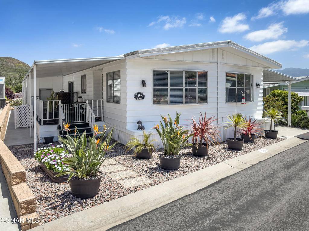 Newbury Park, CA 91320,166 El Pajaro