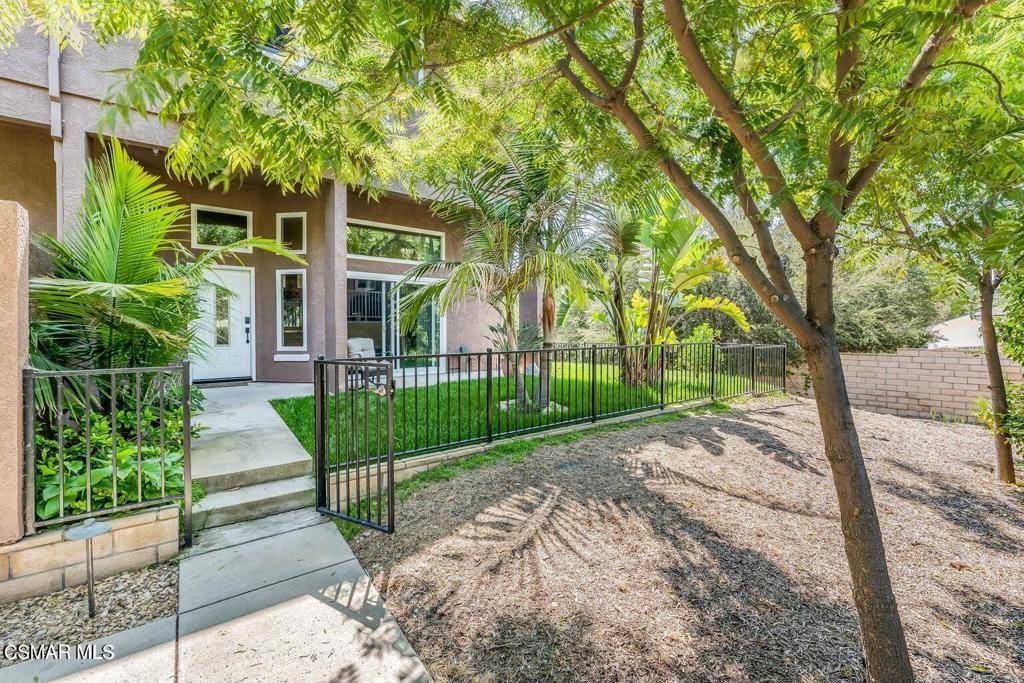 Thousand Oaks, CA 91362,269 Skyline DR