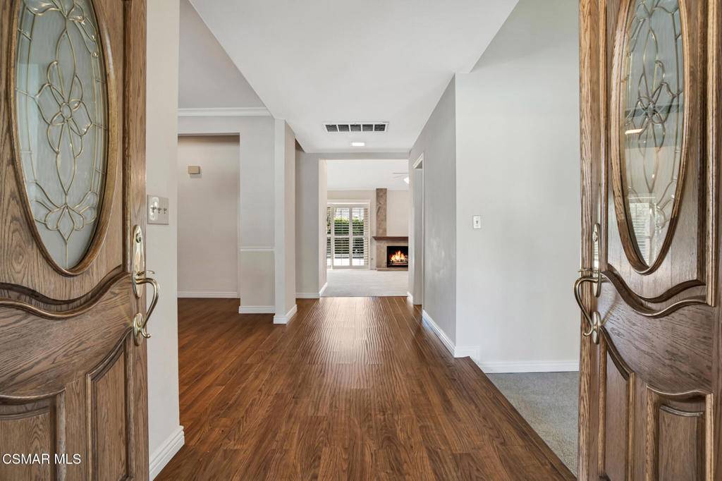 Thousand Oaks, CA 91362,2794 Parkview DR