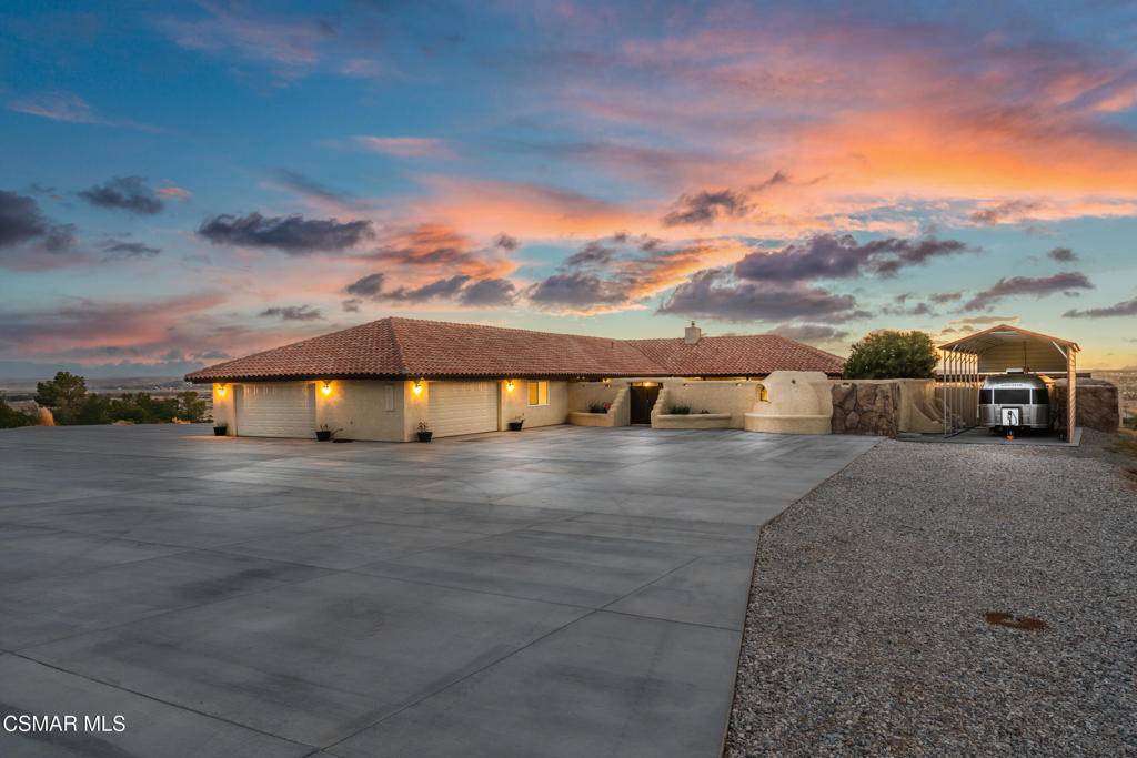 Apple Valley, CA 92308,10464 Caribou AVE
