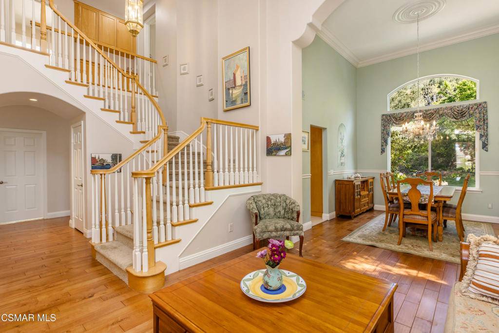 Oak Park, CA 91377,6285 Deerhill RD