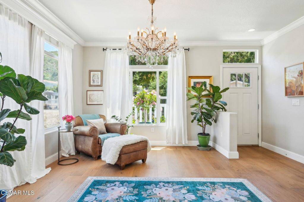 Westlake Village, CA 91361,141 Sherwood DR