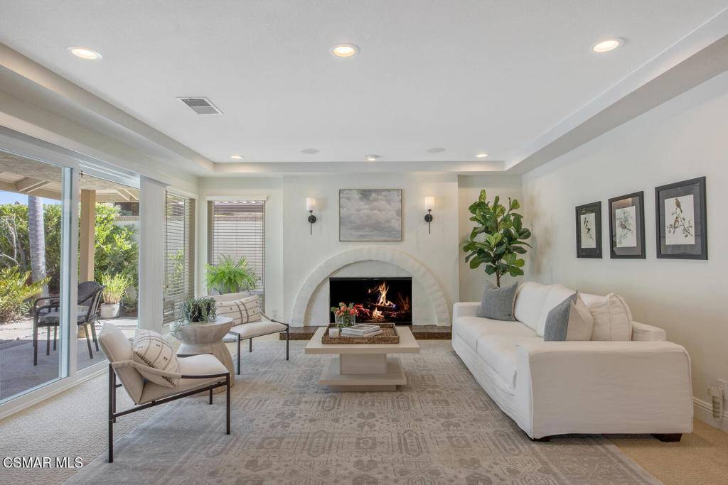 Thousand Oaks, CA 91360,3901 Via Verde