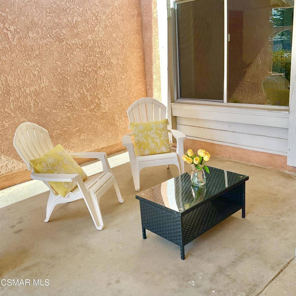 Simi Valley, CA 93063,2455 Castlemont CT