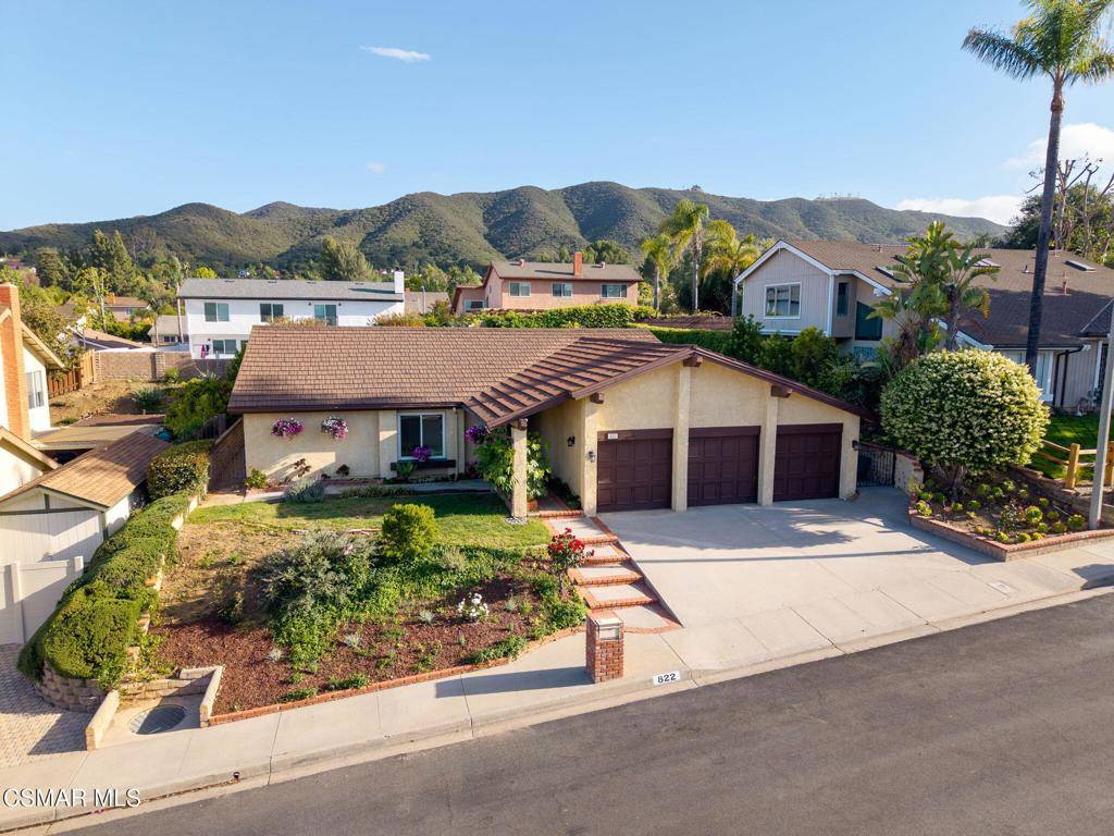 Newbury Park, CA 91320,822 Capitan ST
