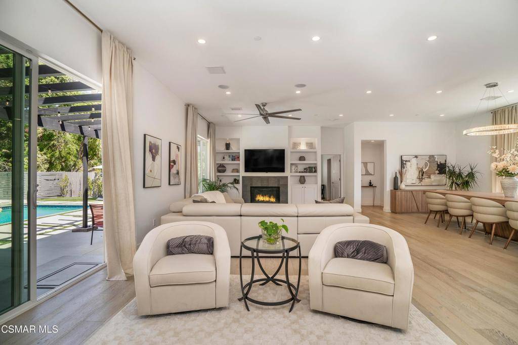 Tarzana, CA 91356,19067 Sprague ST