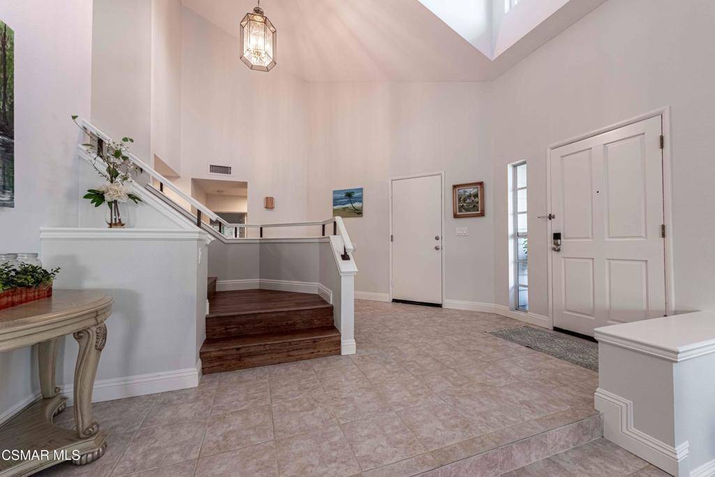 Thousand Oaks, CA 91362,2025 Brookfield DR