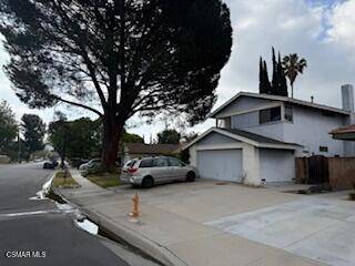 Canyon Country, CA 91351,19630 Drycliff ST