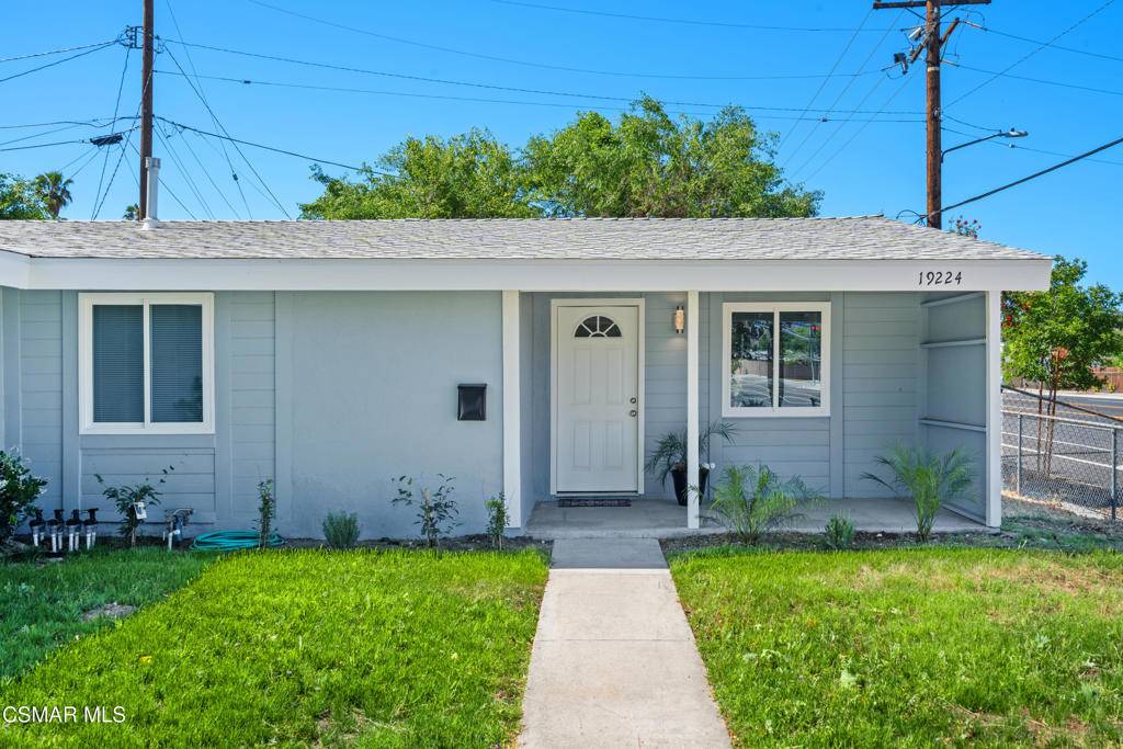 Canyon Country, CA 91351,19224 Newhouse ST