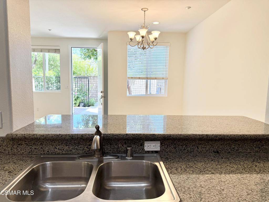 Thousand Oaks, CA 91362,2399 Chiquita LN