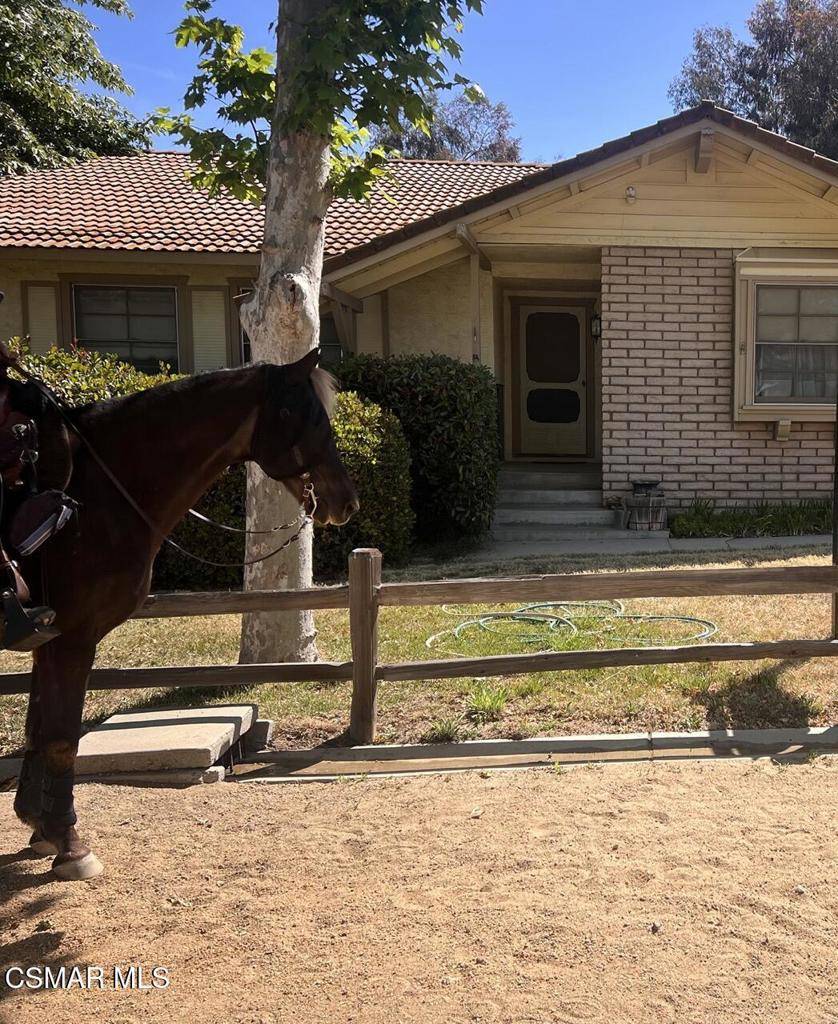 Simi Valley, CA 93065,973 Nonchalant DR
