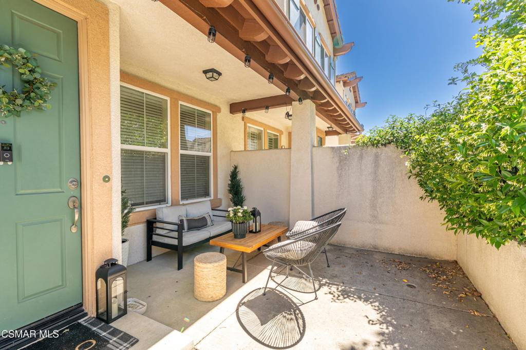 Newbury Park, CA 91320,82 Via Katrina