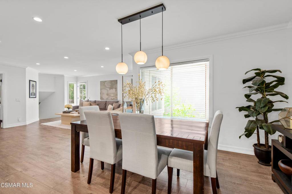 Thousand Oaks, CA 91362,65 Via Colinas