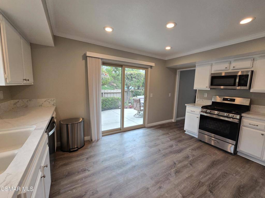 Thousand Oaks, CA 91360,3123 Woodfern CIR