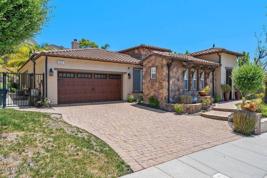 Thousand Oaks, CA 91362,2427 Springbrook ST