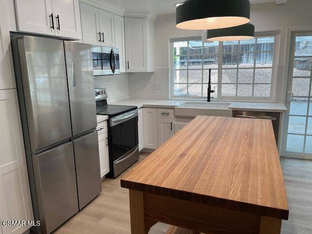 Thousand Oaks, CA 91362,2040 Shady Brook DR