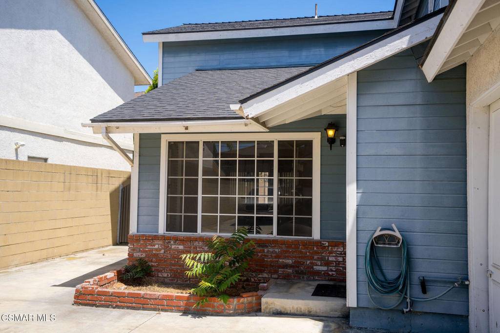 Redondo Beach, CA 90278,2517 Harriman LN #B