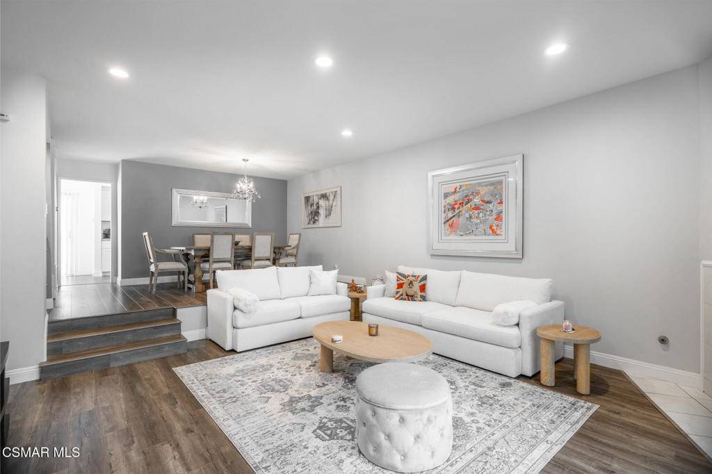 Woodland Hills, CA 91367,21901 Burbank BLVD #199
