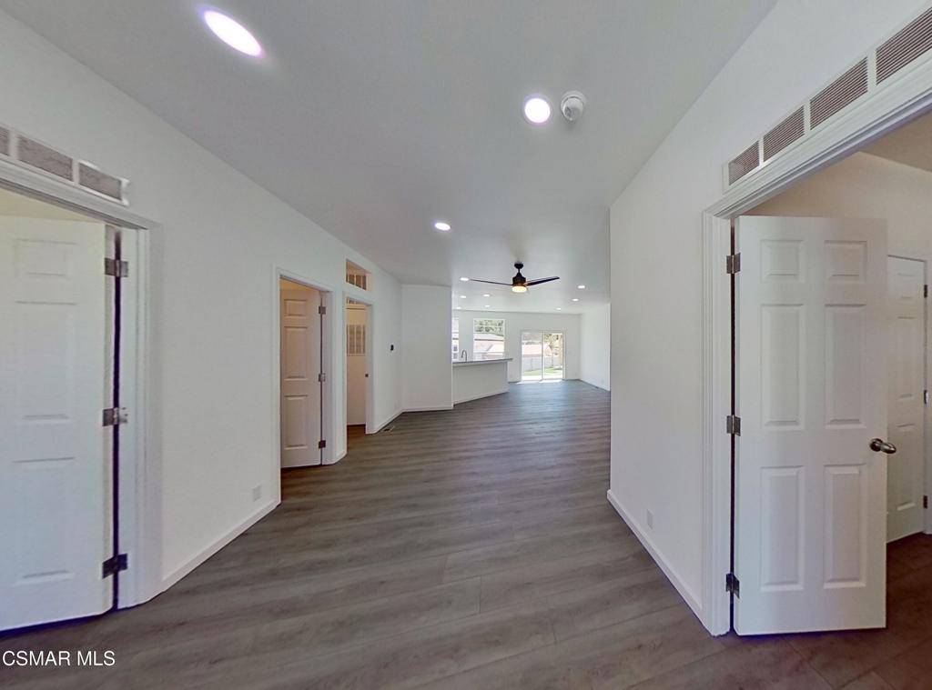 Westlake Village, CA 91361,152 Kings PL