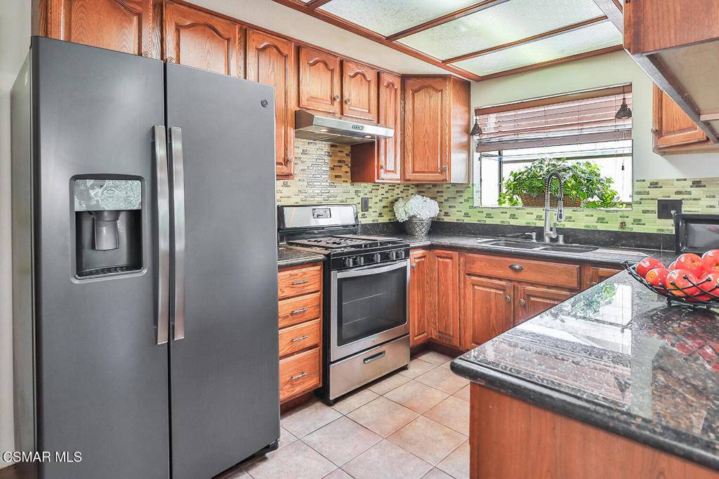 Newbury Park, CA 91320,125 Pepper RD