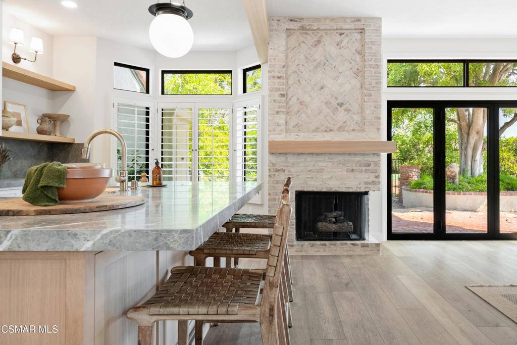 Westlake Village, CA 91362,4212 Par Five DR
