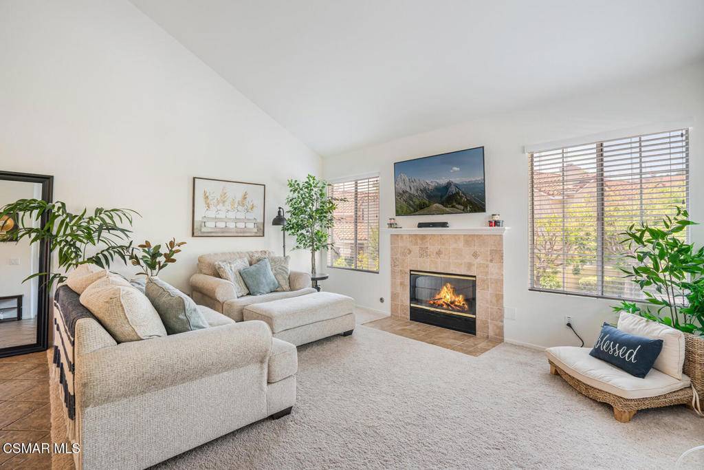 Simi Valley, CA 93065,630 Kingswood LN #A