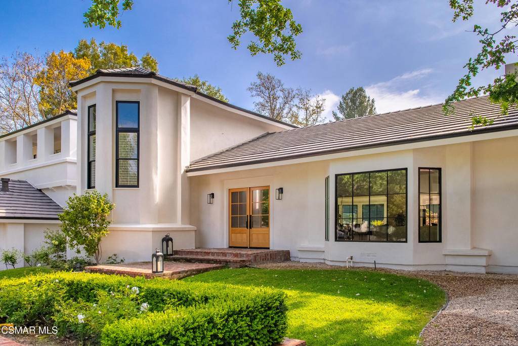 Westlake Village, CA 91362,1211 Ridgecrest PL
