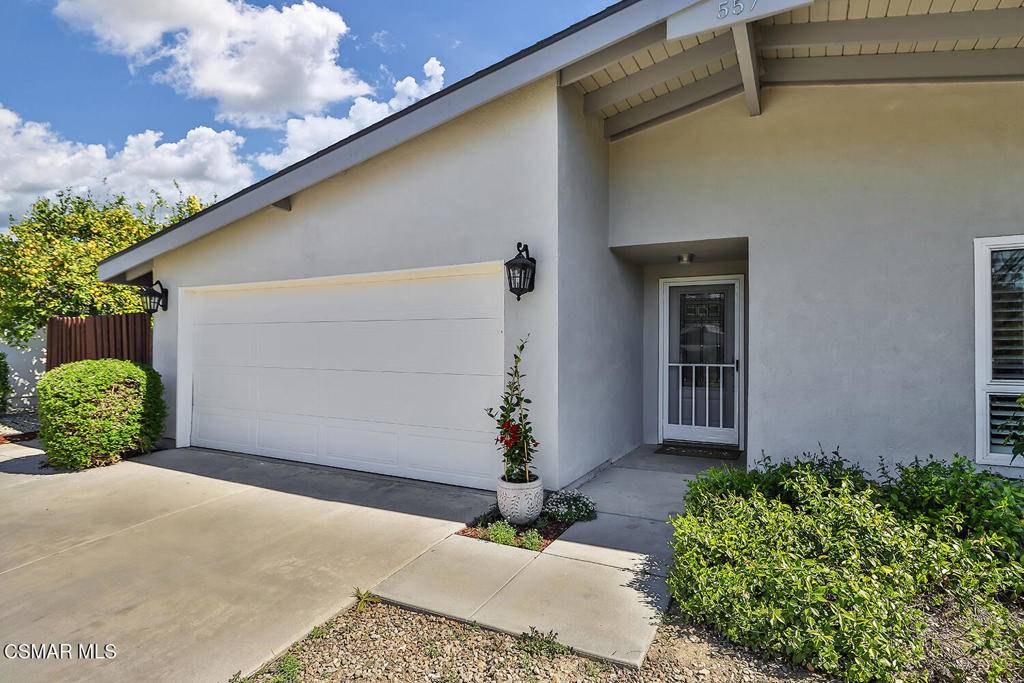 Thousand Oaks, CA 91360,557 Gainsborough RD