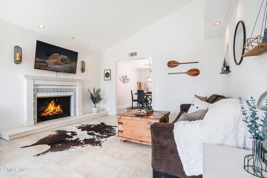 Thousand Oaks, CA 91362,1154 Cardiff CIR