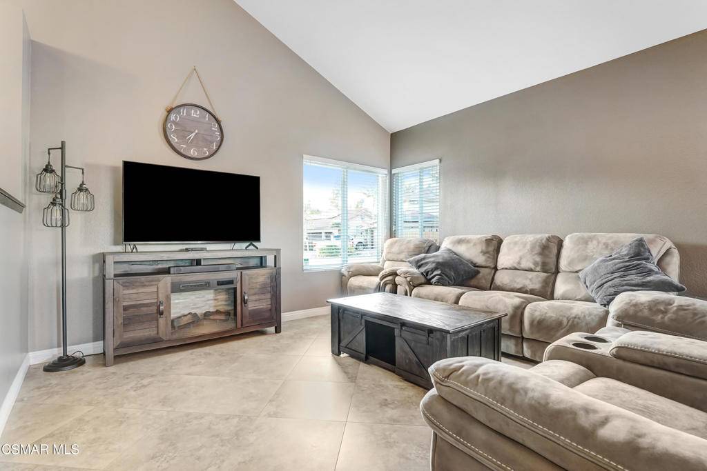 Newbury Park, CA 91320,610 Nicole DR