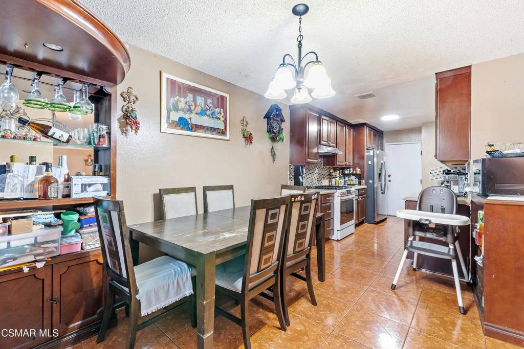 Sylmar, CA 91342,12521 Bradley AVE #3