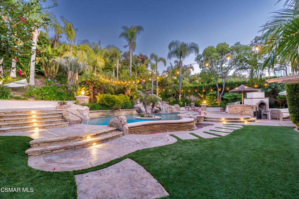 Newbury Park, CA 91320,5302 Via Jacinto