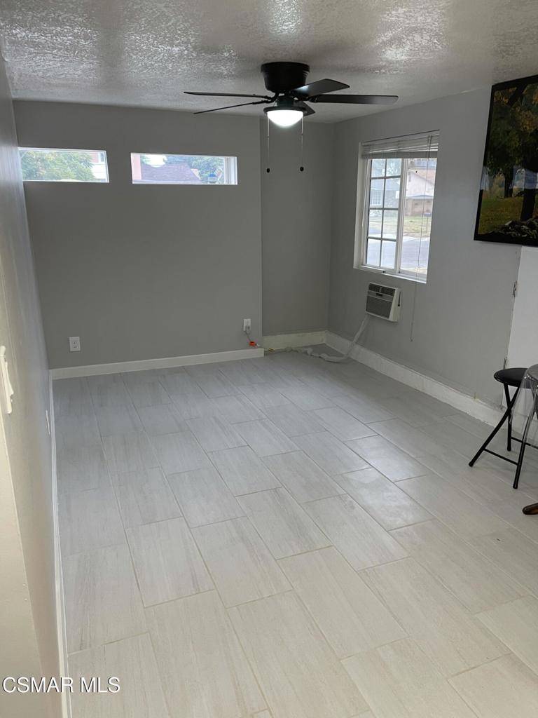 Simi Valley, CA 93065,2261 Athens AVE