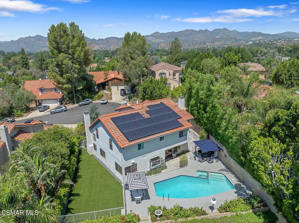 Chatsworth, CA 91311,10718 Limerick AVE
