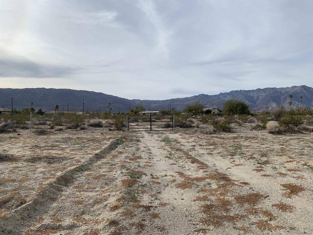 CA 92004,Yaqui Pass Rd