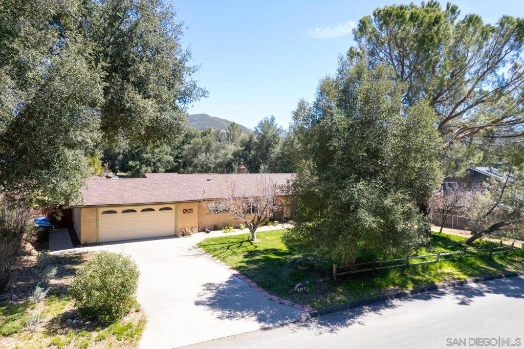 Pine Valley, CA 91962,7709 Calle Del Bosque