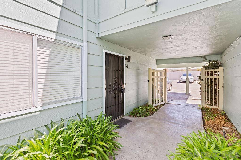 La Mesa, CA 91941,4231 Lowell St #14