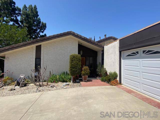 Poway, CA 92064,17860 Saint Andrews