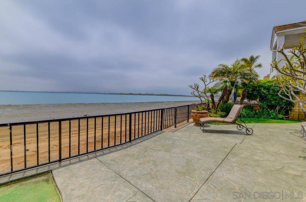 Coronado, CA 92118,51 Spinnaker Way