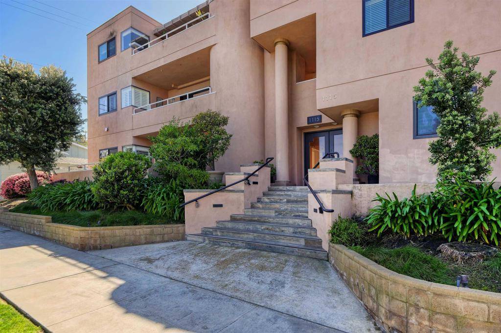 La Jolla, CA 92037,1115 Pearl #3