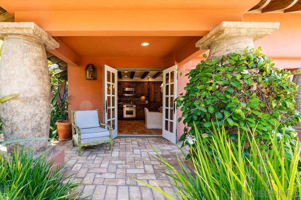 Rancho Santa Fe, CA 92067,17116 Paseo Hermosa