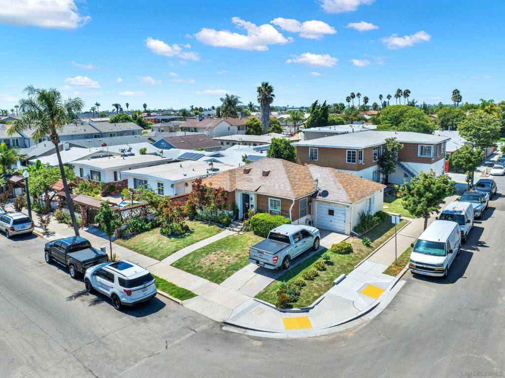 San Diego, CA 92115,5077 81 Madison Ave