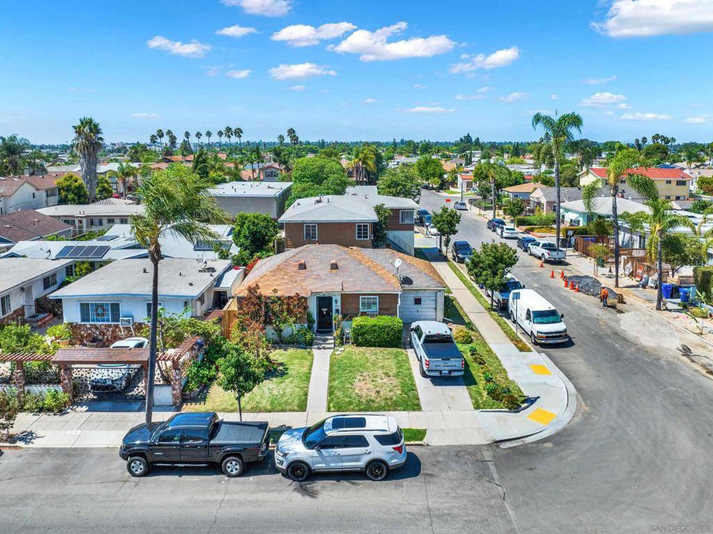 San Diego, CA 92115,5077 81 Madison Ave