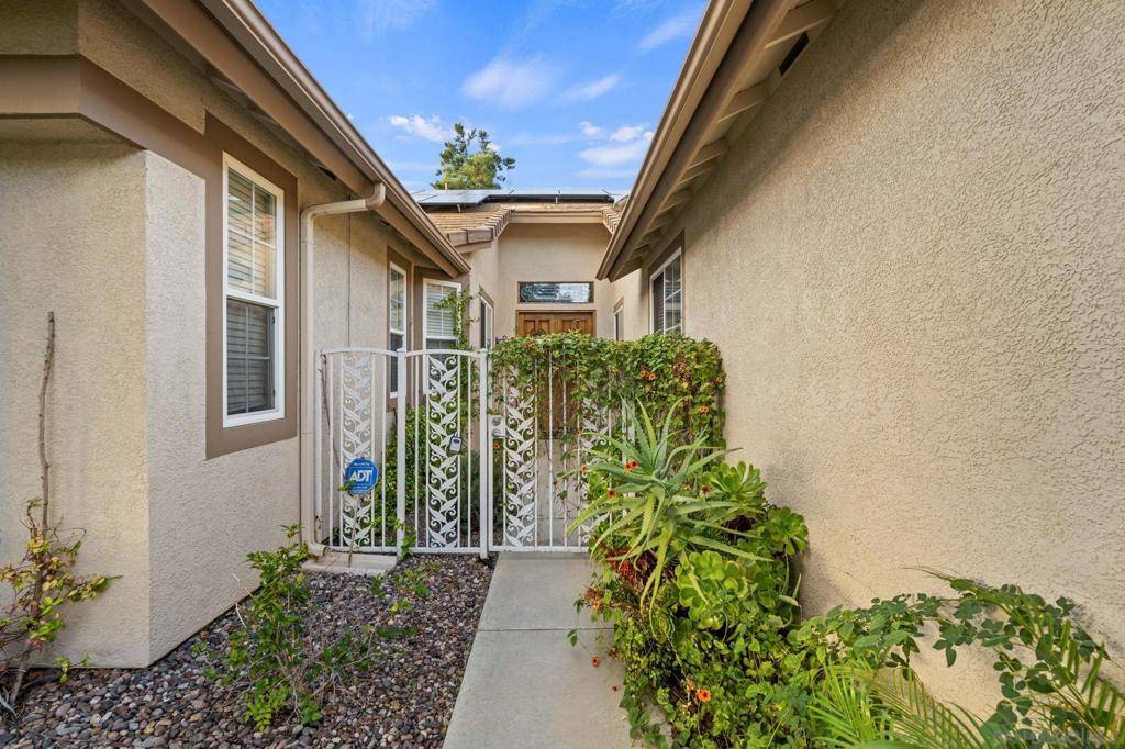 Murrieta, CA 92562,23826 Via Madrid