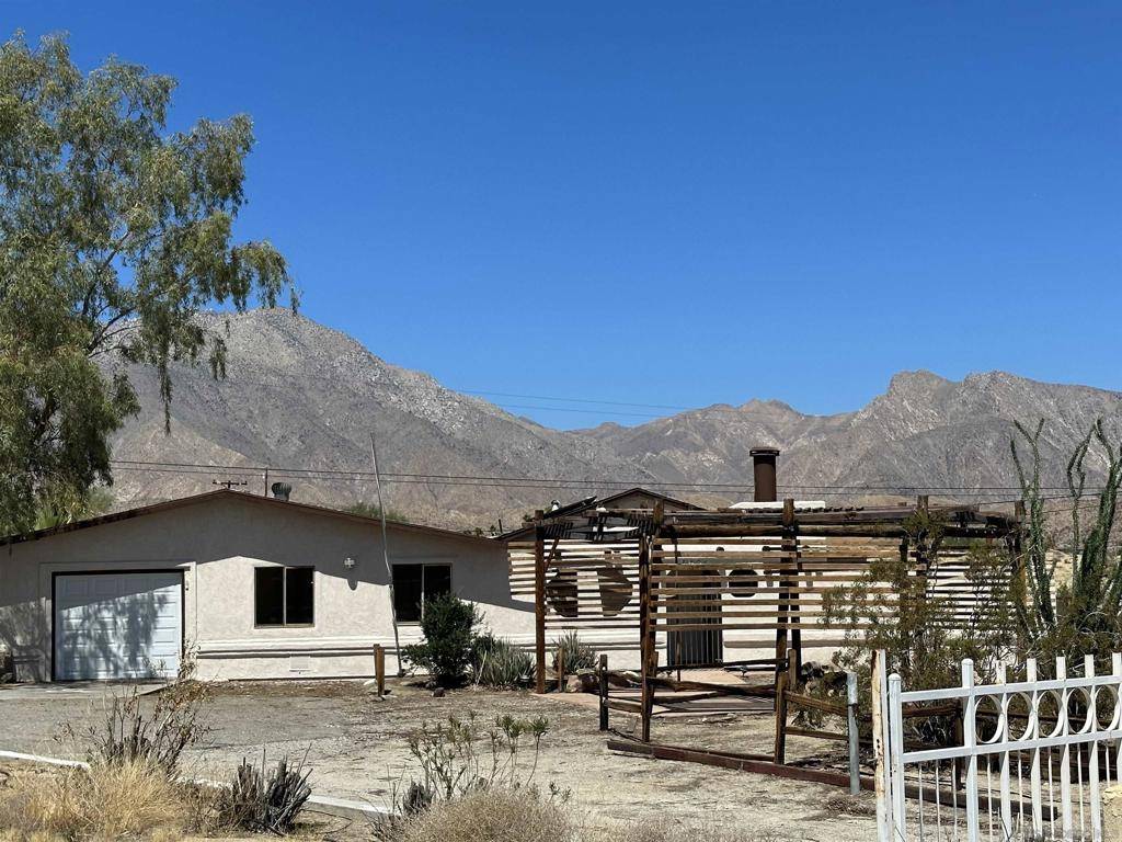 Borrego Springs, CA 92004,3306 Swinging V